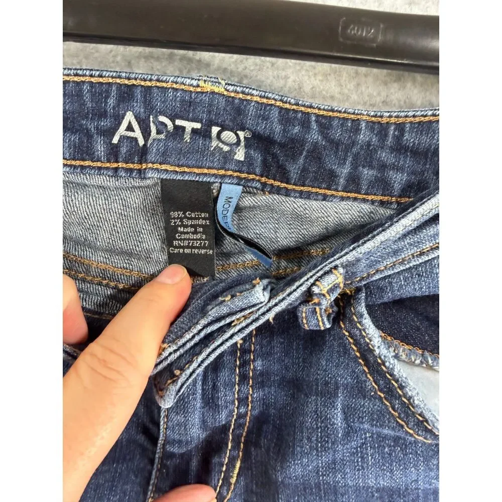 Apt. 9 Modern Fit Women's Size 2 Denim Bermuda Shorts Distressed Cuffed 3584